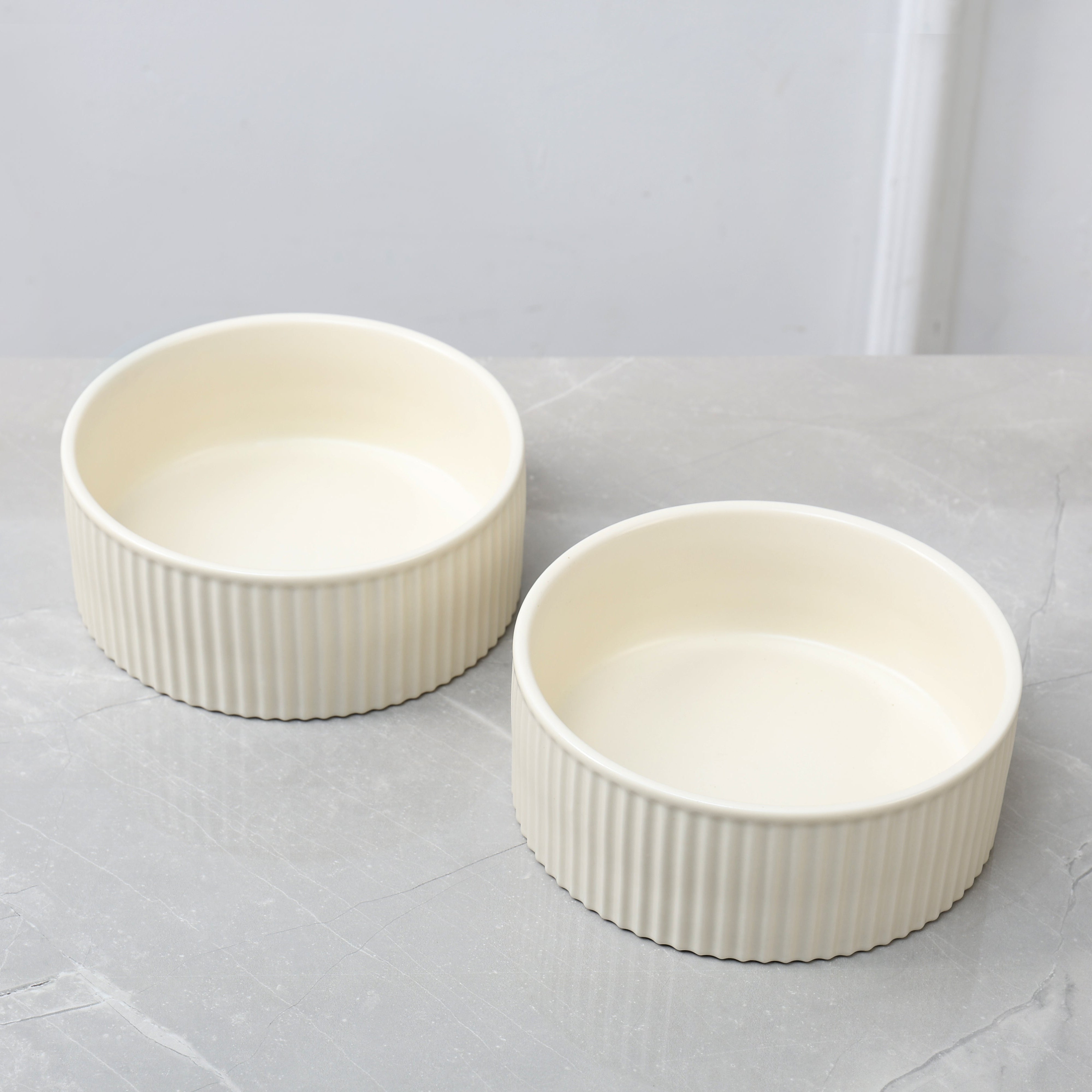 SET OF TWO JARDIN PET BOWLS - CREAM